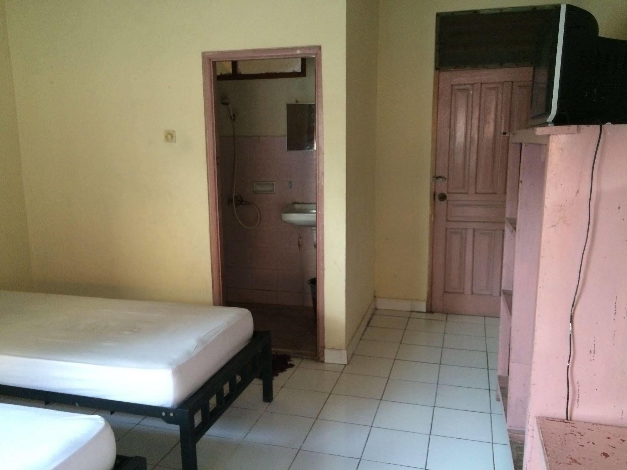Rita Za Hotel Kuta  Ngoại thất bức ảnh